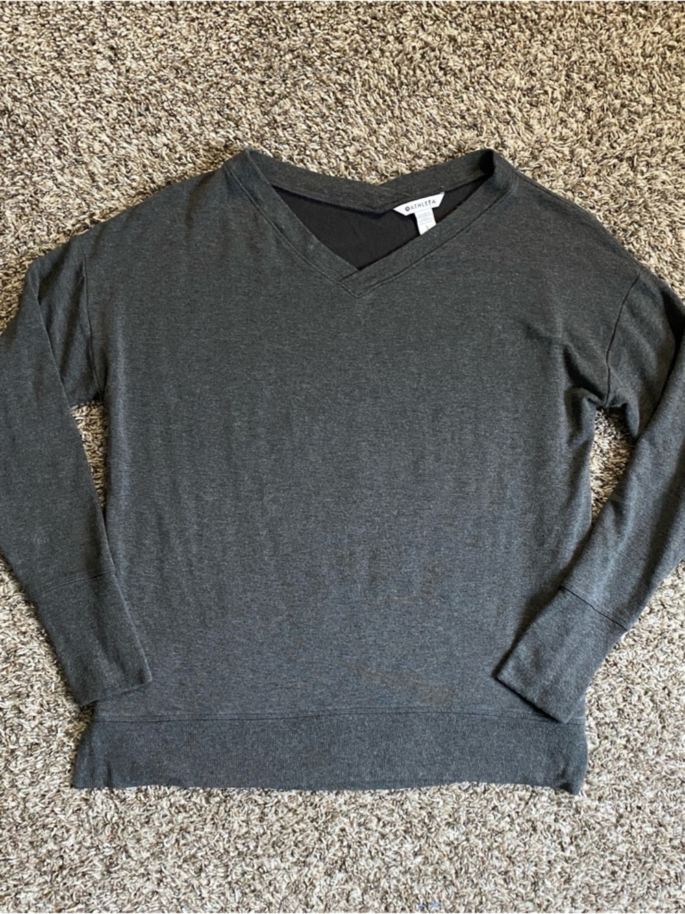 Athleta Coaster Luxe Sweatshirt Women’s L Gray V-neck Modal Soft Athleisure